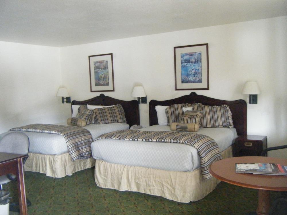 Rodeway Inn Near Downtown Monterey Esterno foto